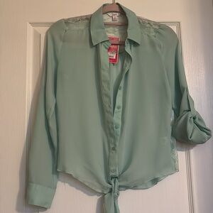 NWT Candy‎ Mint Green Sheer Blouse Size small long sleeve or rolled